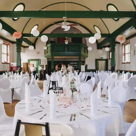 Gasthof Zum Hirsch * Drehna