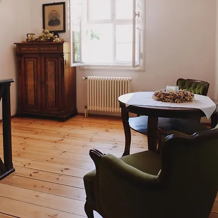 Gasthof Zum Hirsch *