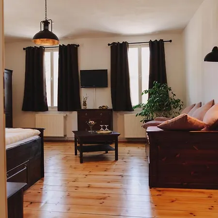 فندق Gasthof Zum Hirsch Drehna