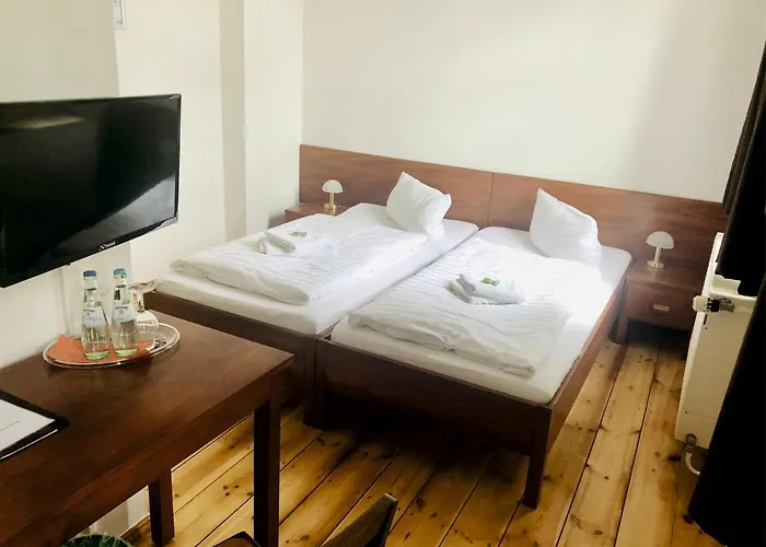 Hotel Gasthof Zum Hirsch *